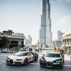 Luxury Cars In Dubai Sandy Desert